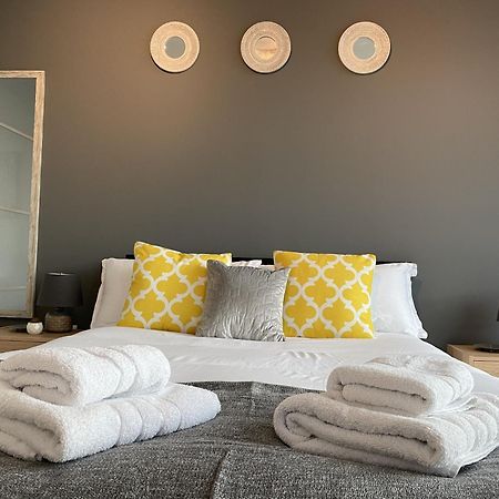 Tailor That Property - Chelsea House Milton Keynes Luaran gambar